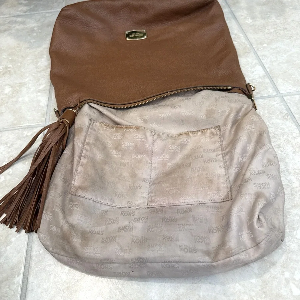 Michael Kors Slouch Purse Shoulder Bag Tassel Brown Leather‎ Hobo Boho Festival
